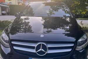 MERCEDES BENZ B180D