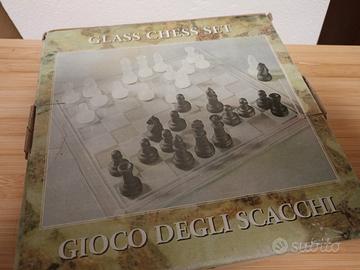 scacchiera in vetro 