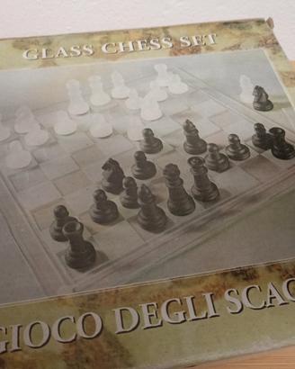 scacchiera in vetro 