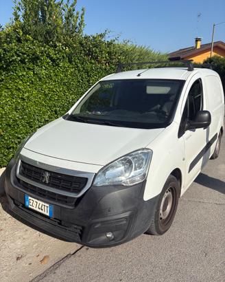 Peugeot partner 1.6 diesel 100 cv del 2016