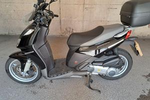 Aprilia Sportcity 200