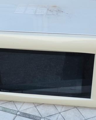 forno a microonde 