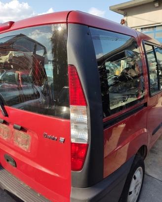 Fanale posteriore destro FIAT DOBLO del 2003