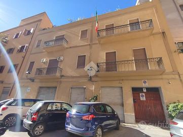 MULTILOCALE A TRAPANI