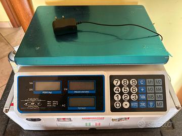 Bilancia AMC  pari al nuovo