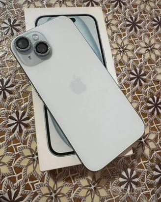iPhone 15