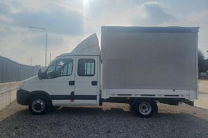 IVECO DAILY DOPPIA CABINA CON CENTINATO