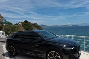 Audi rsq8 full