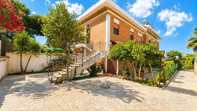 3 LOCALI A ANZIO