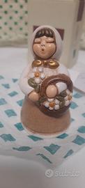 FIORAIA - DONNA CON FIORI PRESEPE CLASSICO THUN