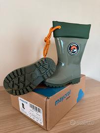 Stivaletti antipioggia