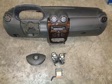 KIT AIRBAG PER DACIA DUSTER HS ANNO 2012