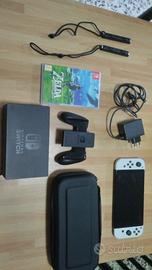 Nintendo Switch OLED Bianca + Accessori + Zelda