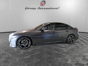 Alfa Romeo Giulia 2.0 Turbo AT8 280CV AWD Q4 ...