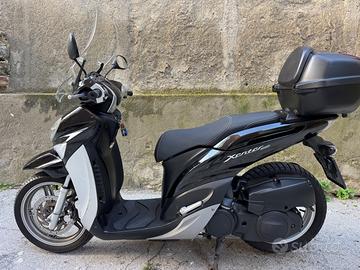 Yamaha Xenter 125 imm. 03.2015  14.300 Km. uniprop