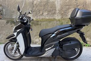 Yamaha Xenter 125 imm. 03.2015  14.300 Km. uniprop
