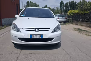 Peugeot 307 1.4 16V 5p. XS neopatentati