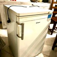 Congelatore verticale Candy