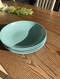 Set di 4 piatti fondi IKEA FARGKLAR