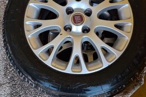 cerchi e gomme per punto