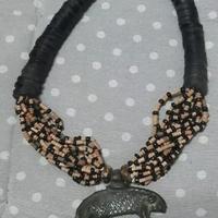 Collana africana del Burkina Faso 