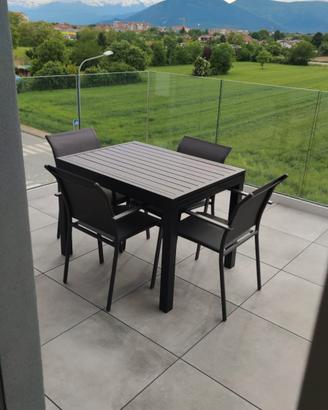 tavolo da esterno 