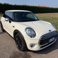 MINI COOPER ONE 1.2 BENZINA NEOPATENTATi F56