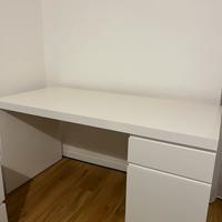 Scrivania Ikea Malm