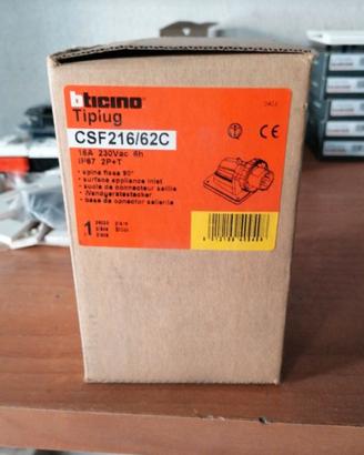 Spina interbloccata 220 V. Bticino