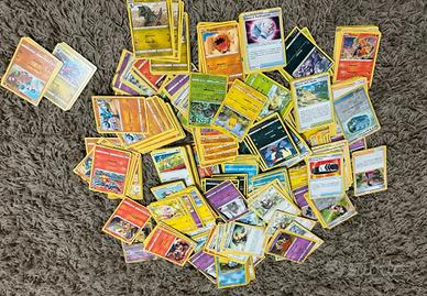 800 carte Pokemon