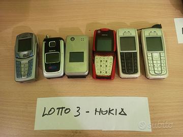 lotto n.3 cellulari nokia vintage 