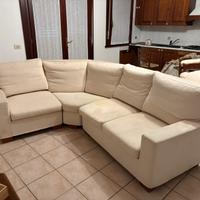 divano 4/5 posti