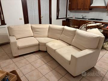 divano 4/5 posti