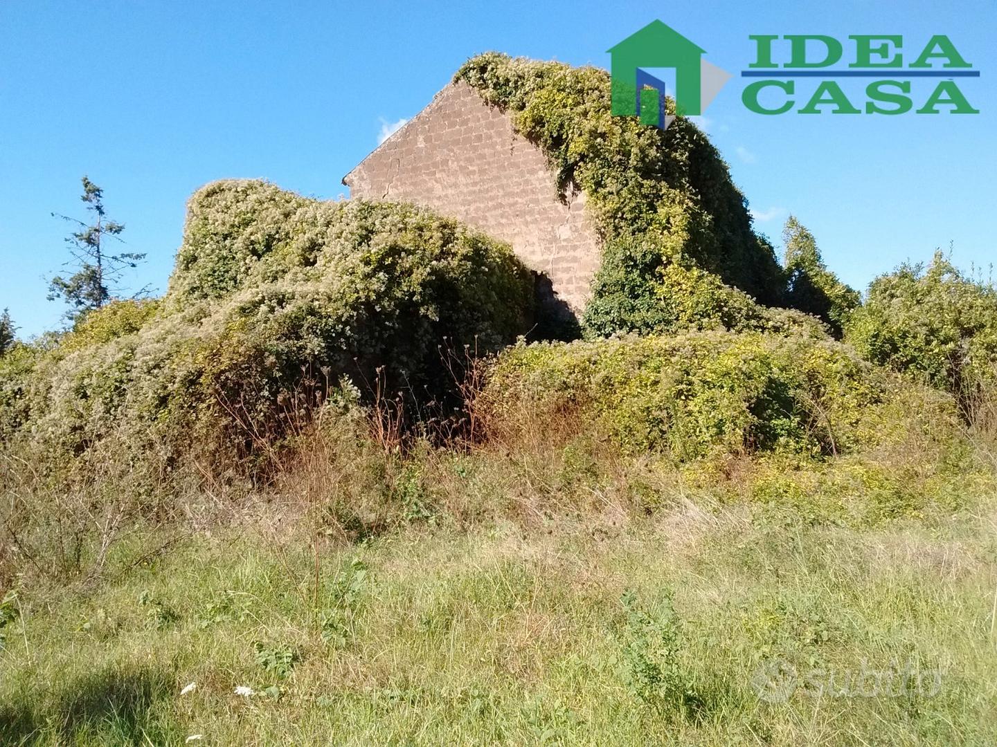 Casolare con Terreno - Vista 2