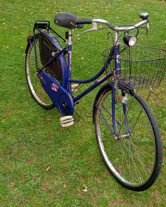 Bici olandese donna cestino gomme nuove luci led
