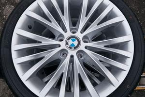 Cerchi in lega 18 pollici BMW Z4 con pneumatici