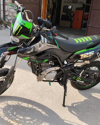 Yamaha WR 125