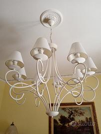 lampadario  Shabby a 8 lumi  ferro verbiciato a ma
