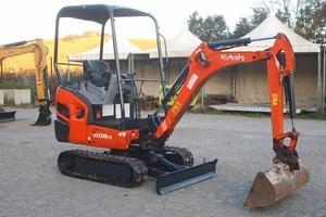 MiniEscavatore usato KUBOTA KX016-4