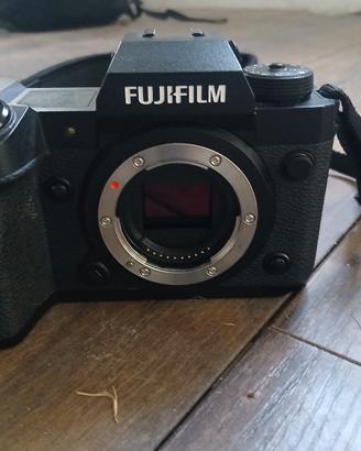 Fujifilm x h2 praticamemte nuova