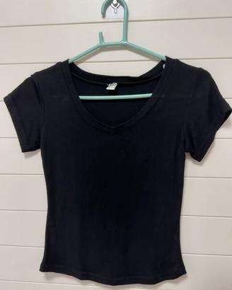 Maglietta nera da donna