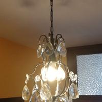 Lampadario anni 60 in metallo e gocce di vetro