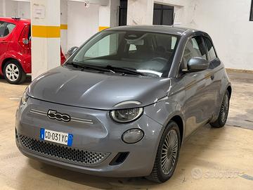 500e aziendale Batteria 42kw