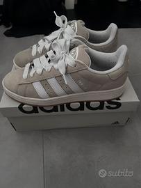Adidas campus