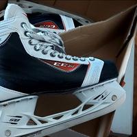 Pattini ghiaccio hockey marca CCM taglia 42.5