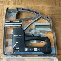 Cucitrice multifunzione.