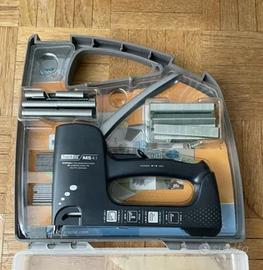 Cucitrice multifunzione.