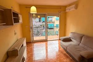 Trilocale via issiglio 500 euro libero subito