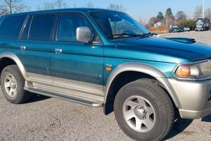 Pajero Sport GLS 2500
