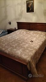 Letto matrimoniale in legno